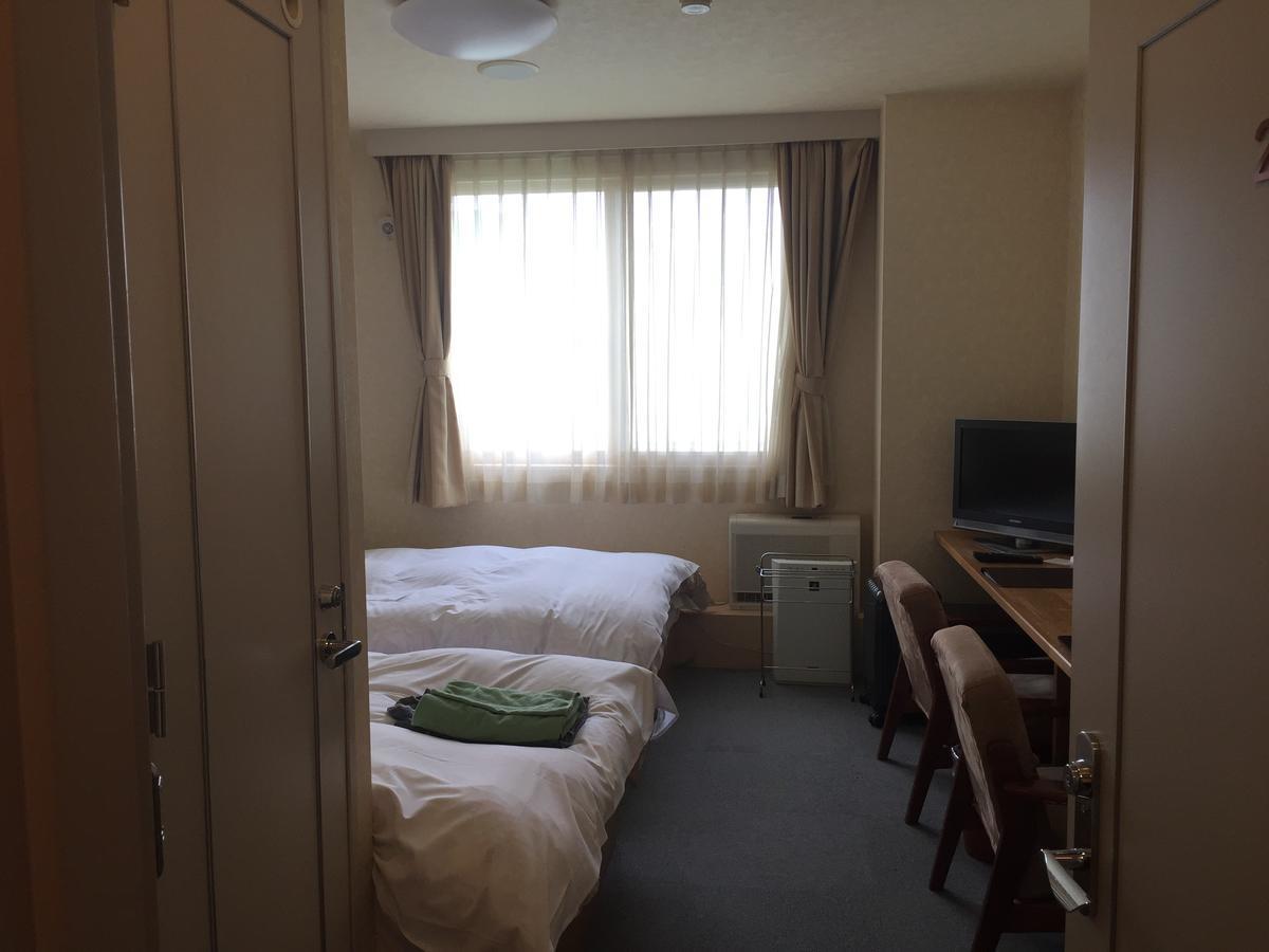 Iwamizawa Kitamura Onsen Hotel מראה חיצוני תמונה