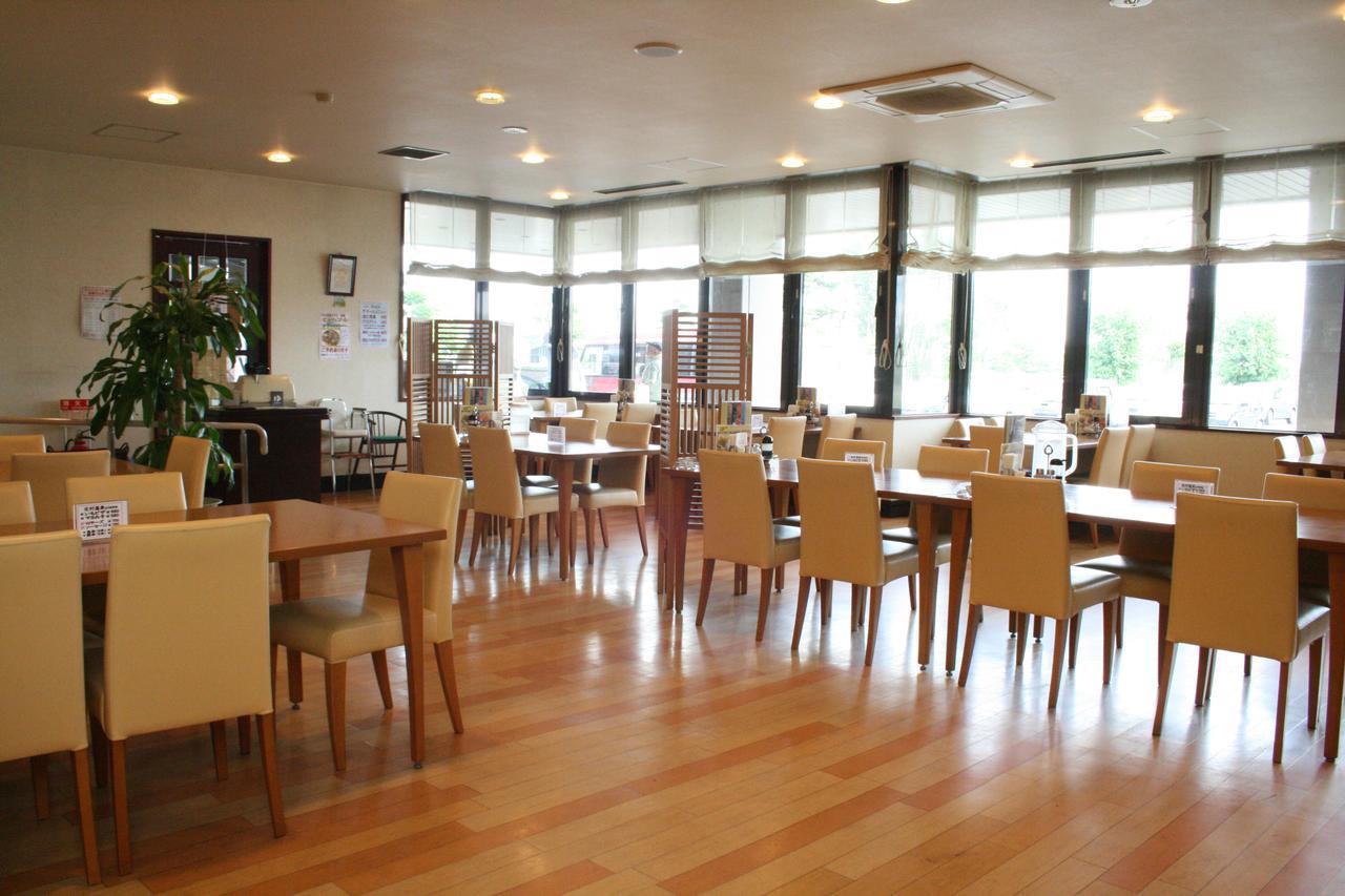 Iwamizawa Kitamura Onsen Hotel מראה חיצוני תמונה
